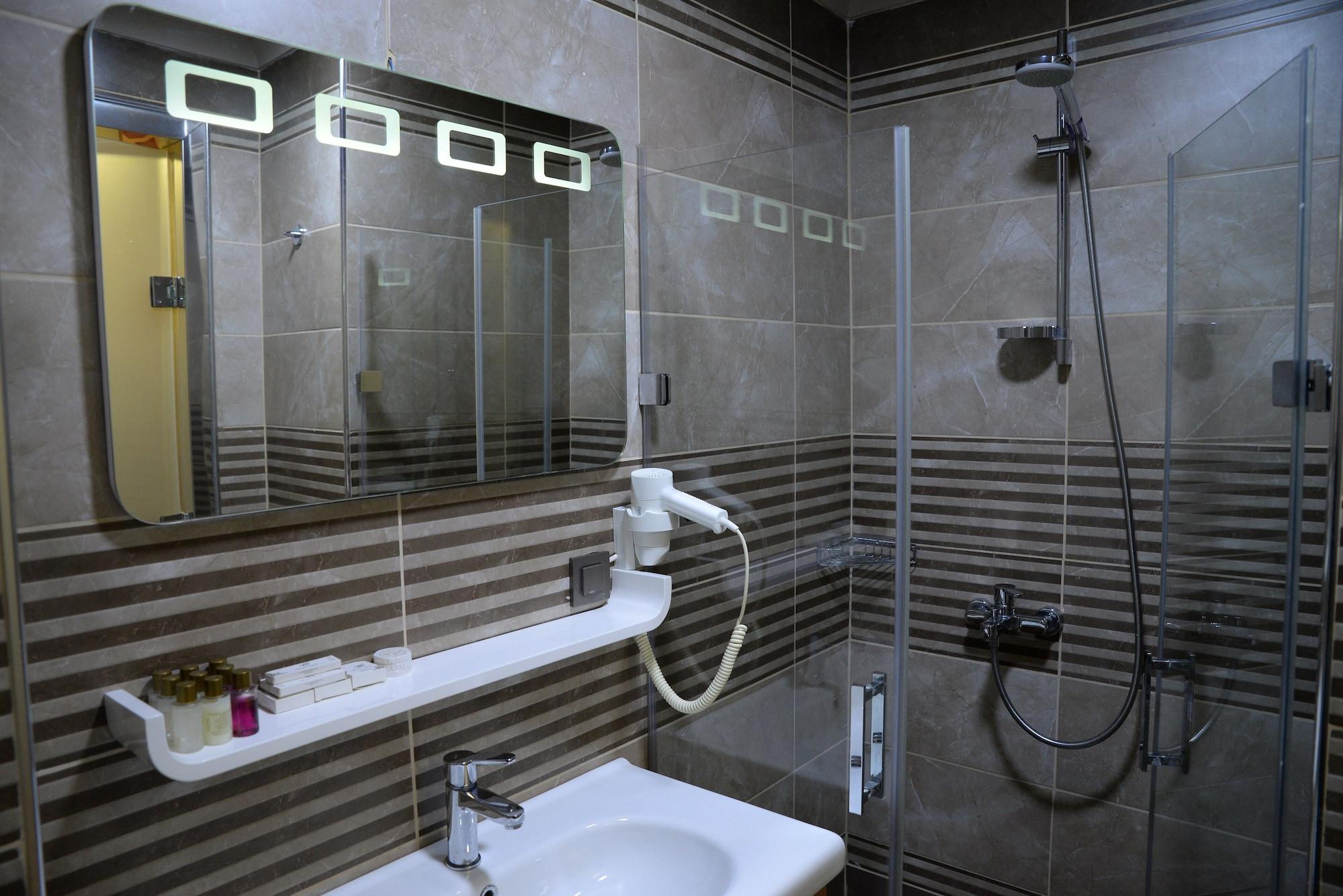 Ferman Apart Hotel Sisli Harbiye Kültér fotó